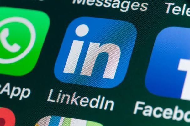 How To Make Money On LinkedIn In 2023